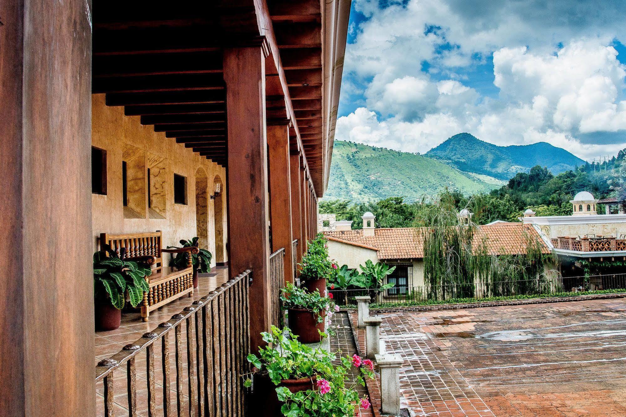Filadelfia Coffee Resort & Tour Jocotenango Buitenkant foto